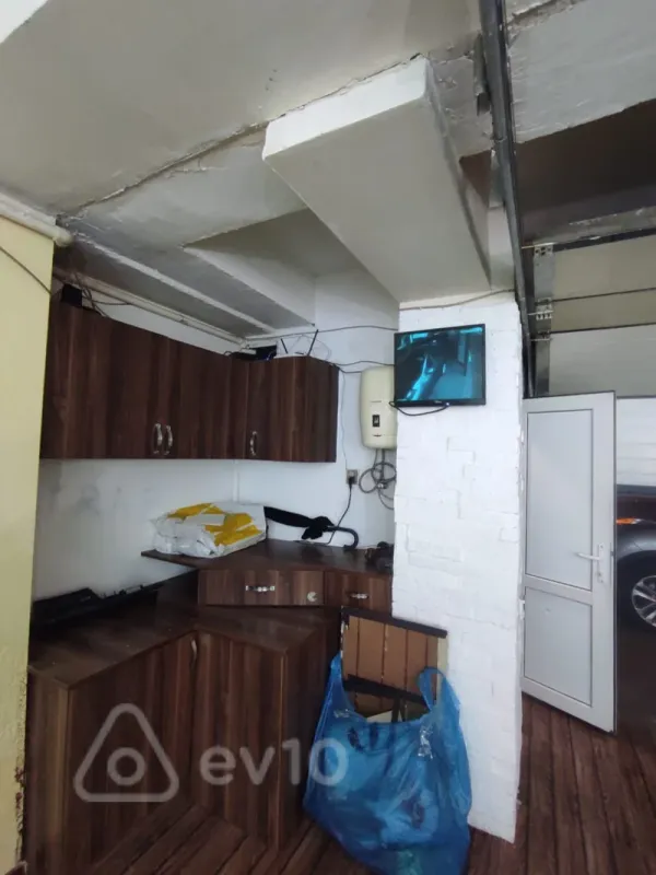 Satılır mənzil 55 m²