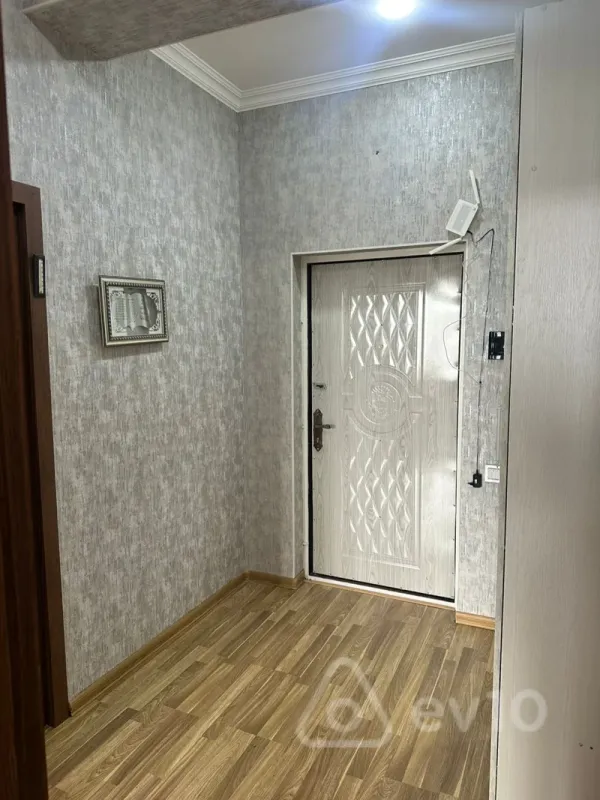 Kirayə verilir 2 otaqlı yeni tikili 60 m²
