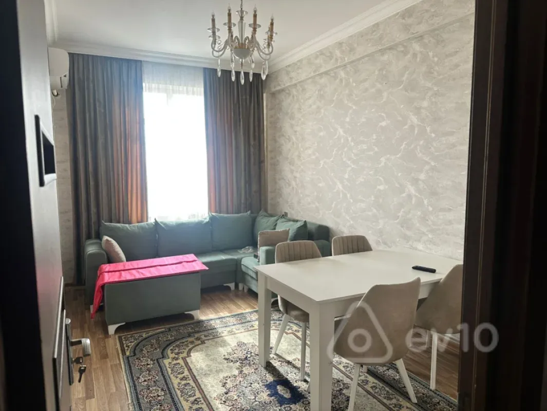 Kirayə verilir 2 otaqlı yeni tikili 60 m²