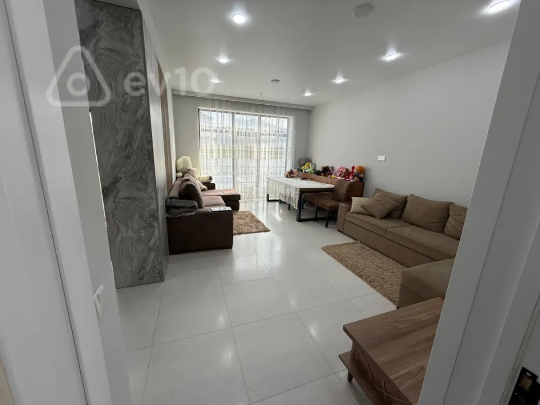 Satılır 5 otaqlı həyət evi 309 m²
