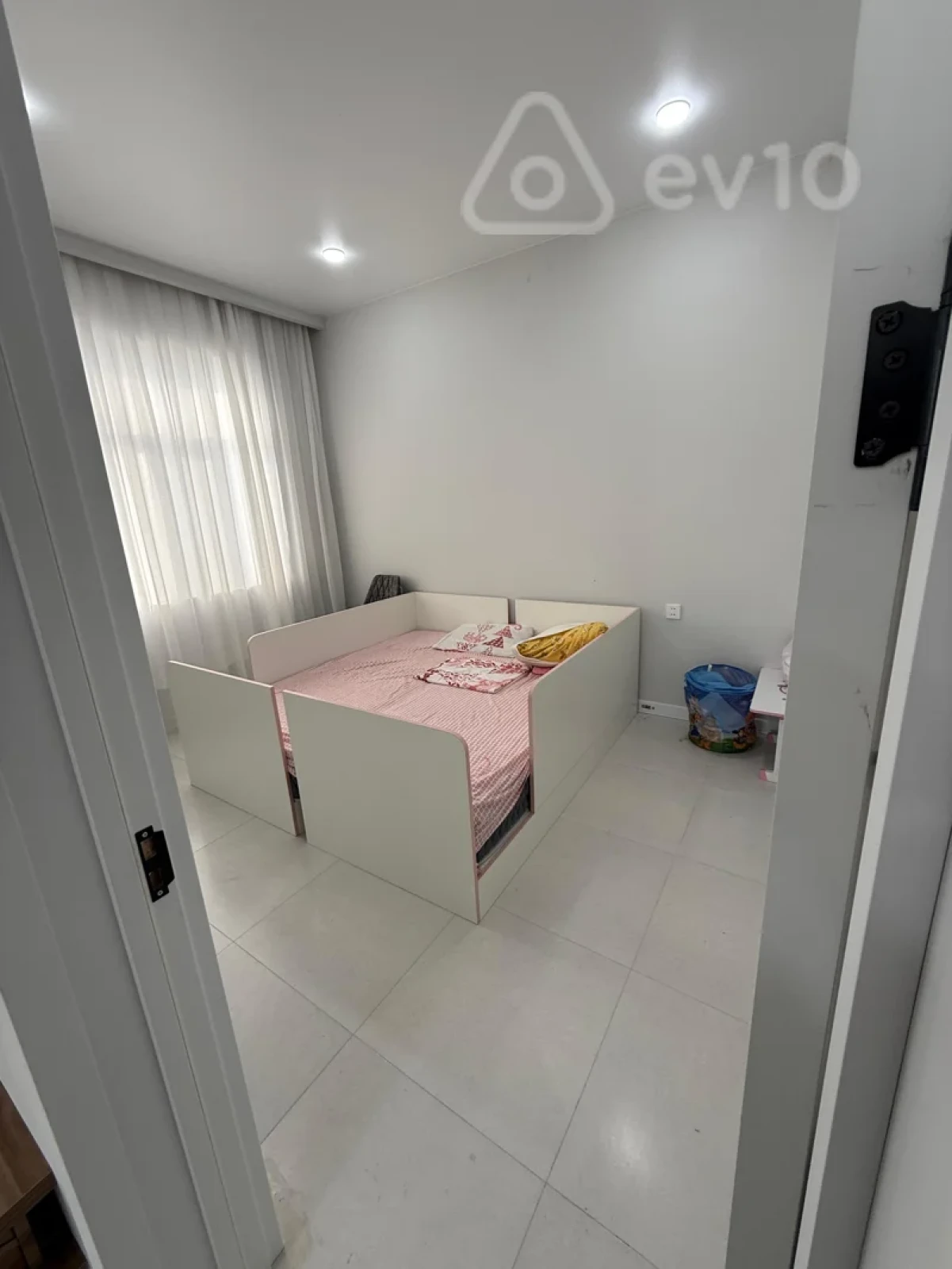 Satılır 5 otaqlı həyət evi 309 m²