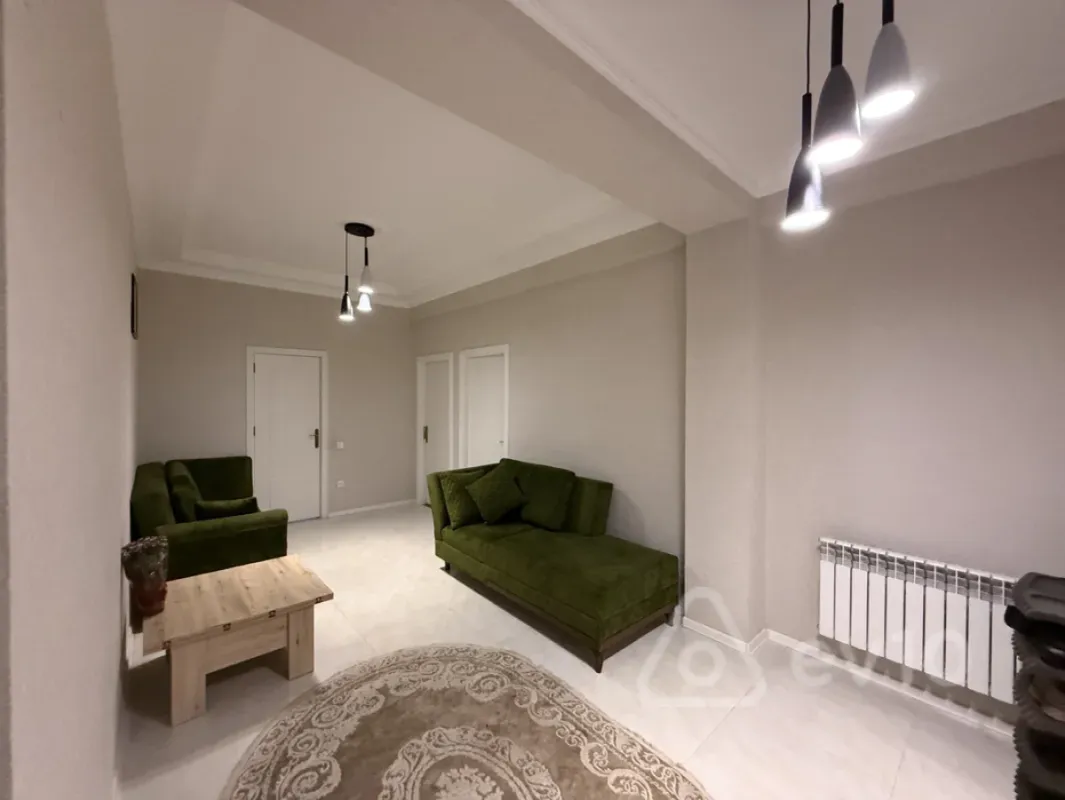 Kirayə verilir 3 otaqlı yeni tikili 81 m²