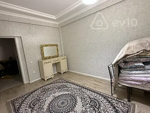 Kirayə verilir 3 otaqlı yeni tikili 81 m²