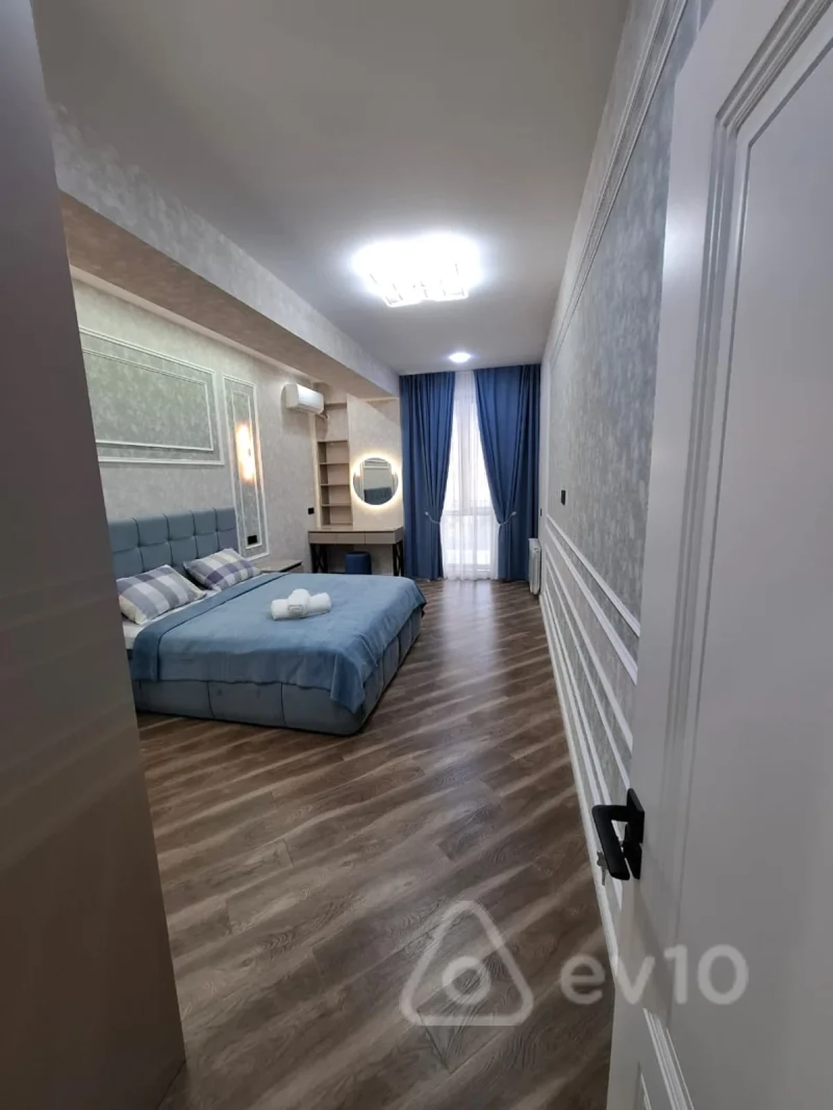 Kirayə verilir 2 otaqlı yeni tikili 95 m²