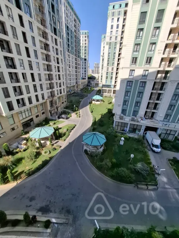 Kirayə verilir 2 otaqlı yeni tikili 95 m²