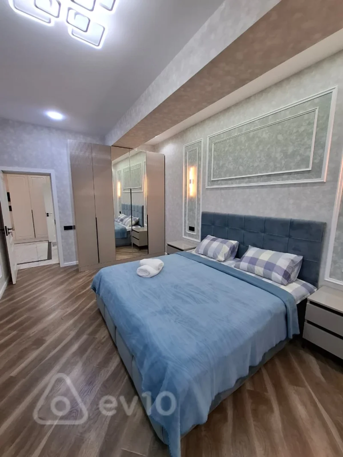 Kirayə verilir 2 otaqlı yeni tikili 95 m²