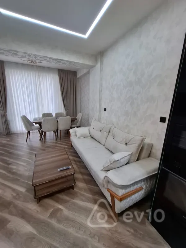 Kirayə verilir 2 otaqlı yeni tikili 95 m²