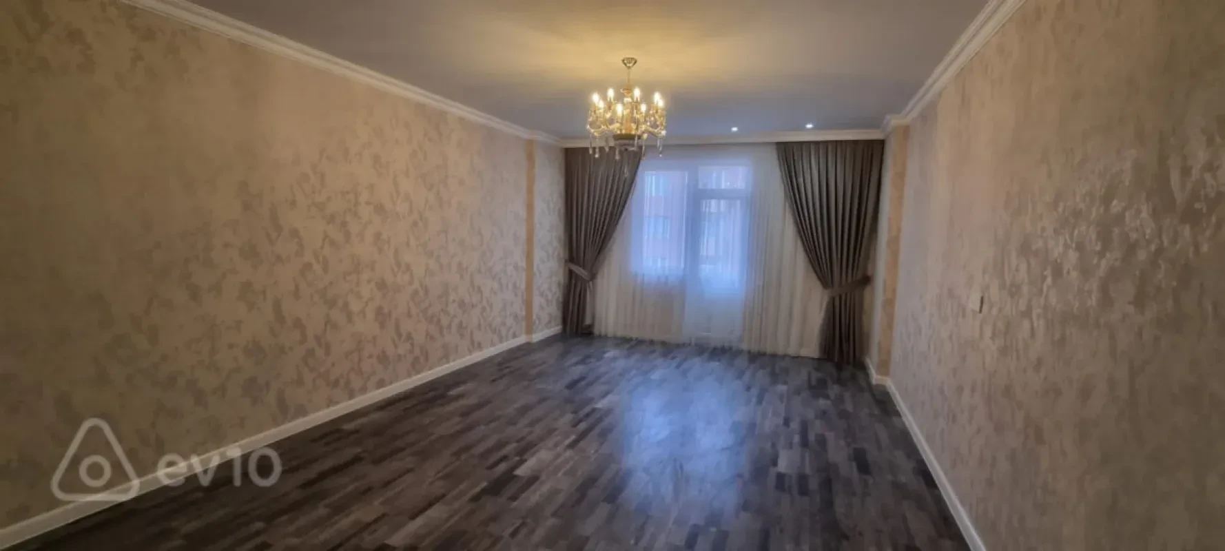 Satılır 3 otaqlı yeni tikili 128 m²