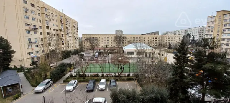 Satılır 5 otaqlı köhnə tikili 120 m² — Bakı, Nizami 5 otaq 120.00 m²