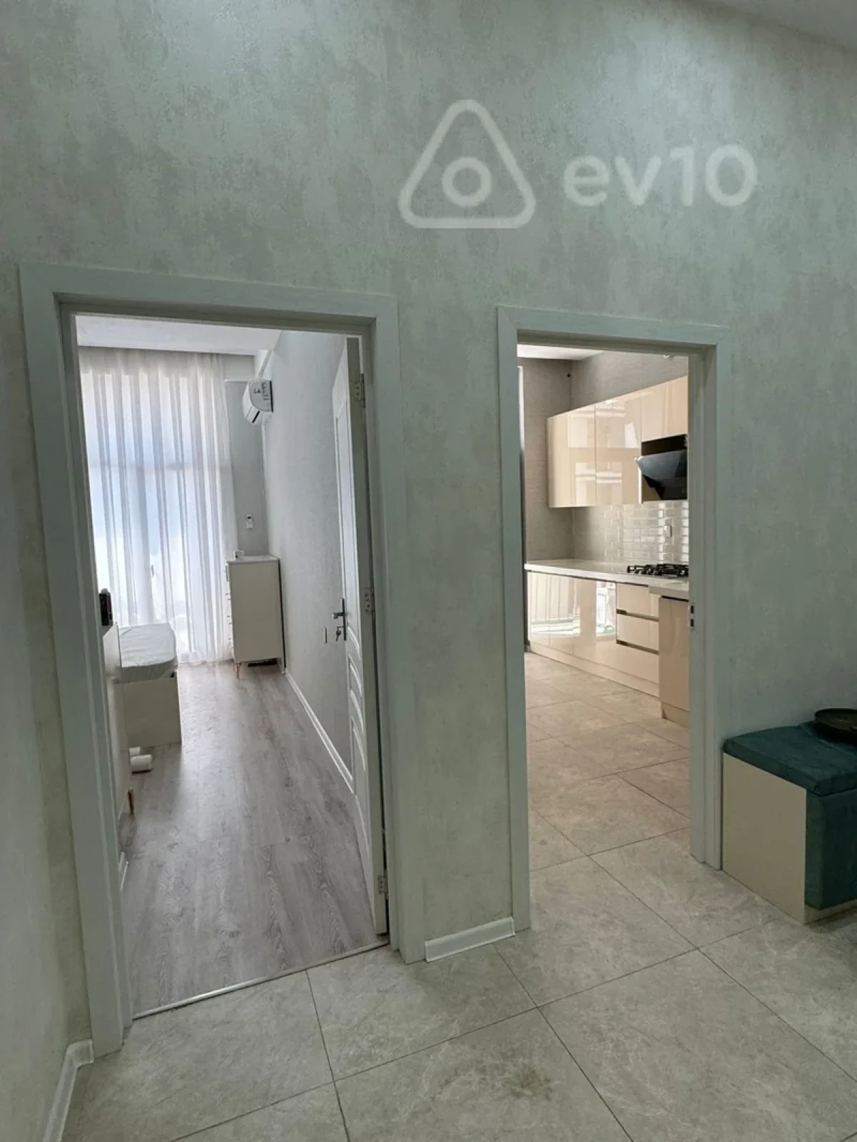 Kirayə verilir 2 otaqlı yeni tikili 66 m²