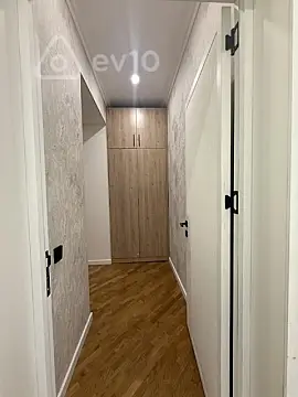 Satılır 3 otaqlı köhnə tikili 94 m²