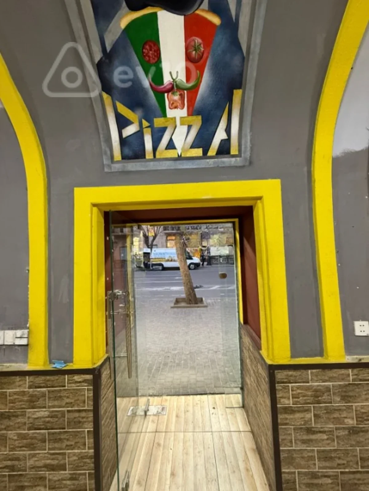 Kirayə verilir mənzil 120 m²