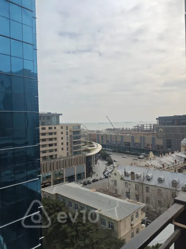 Kirayə verilir 2 otaqlı yeni tikili 70 m²