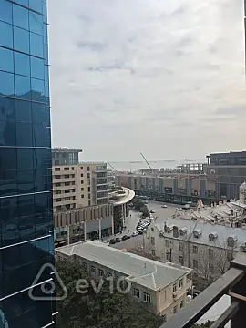 Kirayə verilir 2 otaqlı yeni tikili 70 m²