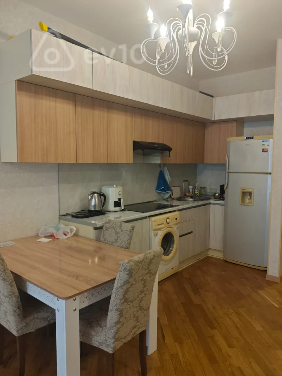 Kirayə verilir 2 otaqlı yeni tikili 70 m²