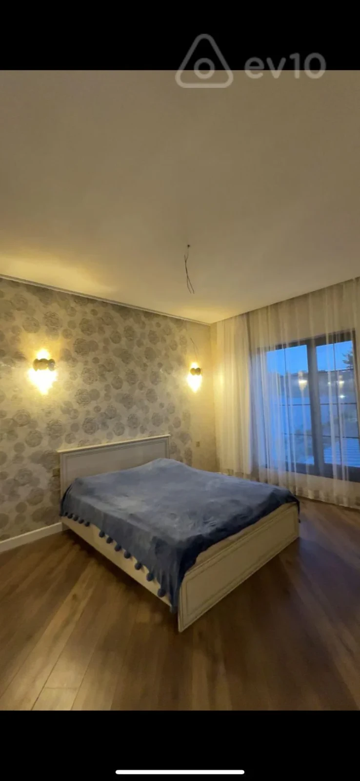 Satılır 4 otaqlı həyət evi 200 m²