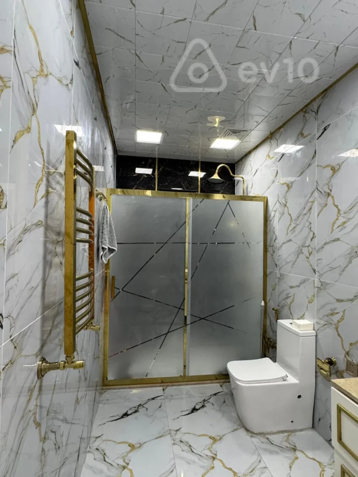 Satılır 4 otaqlı həyət evi 200 m²