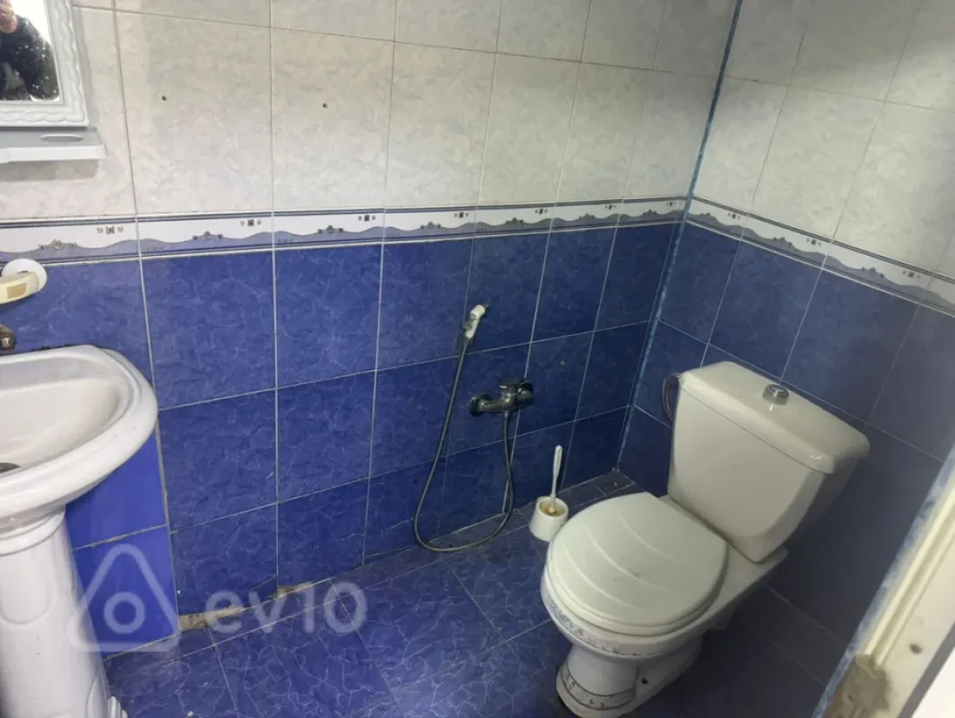 Kirayə verilir 1 otaqlı həyət evi 100 m²