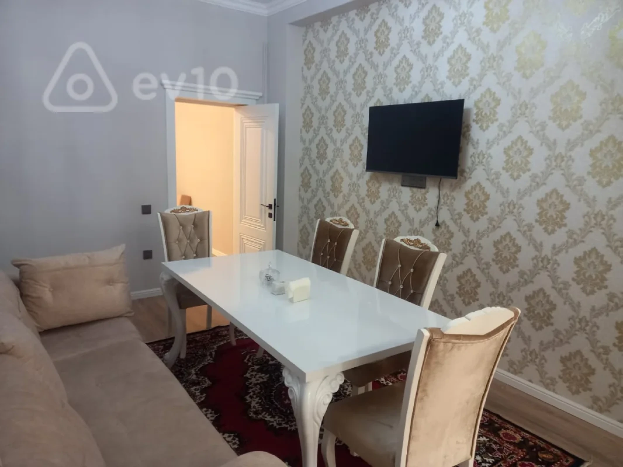 Kirayə verilir 2 otaqlı yeni tikili 85 m²