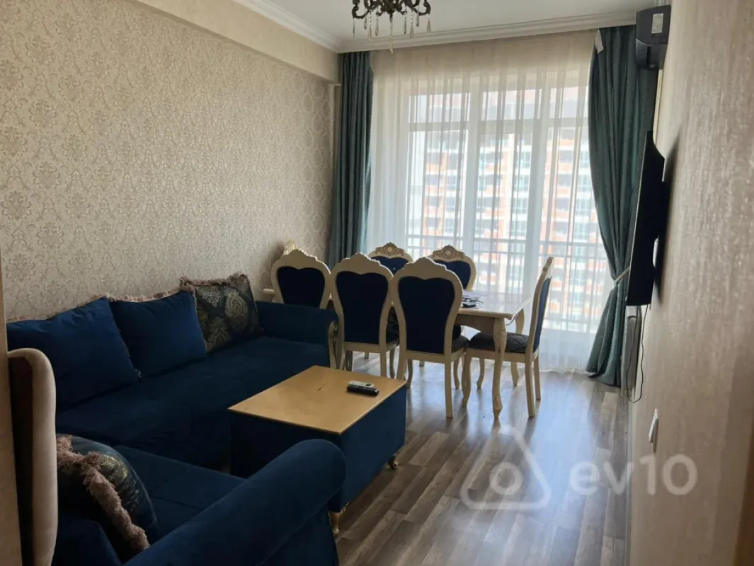 Kirayə verilir 2 otaqlı yeni tikili 55 m²