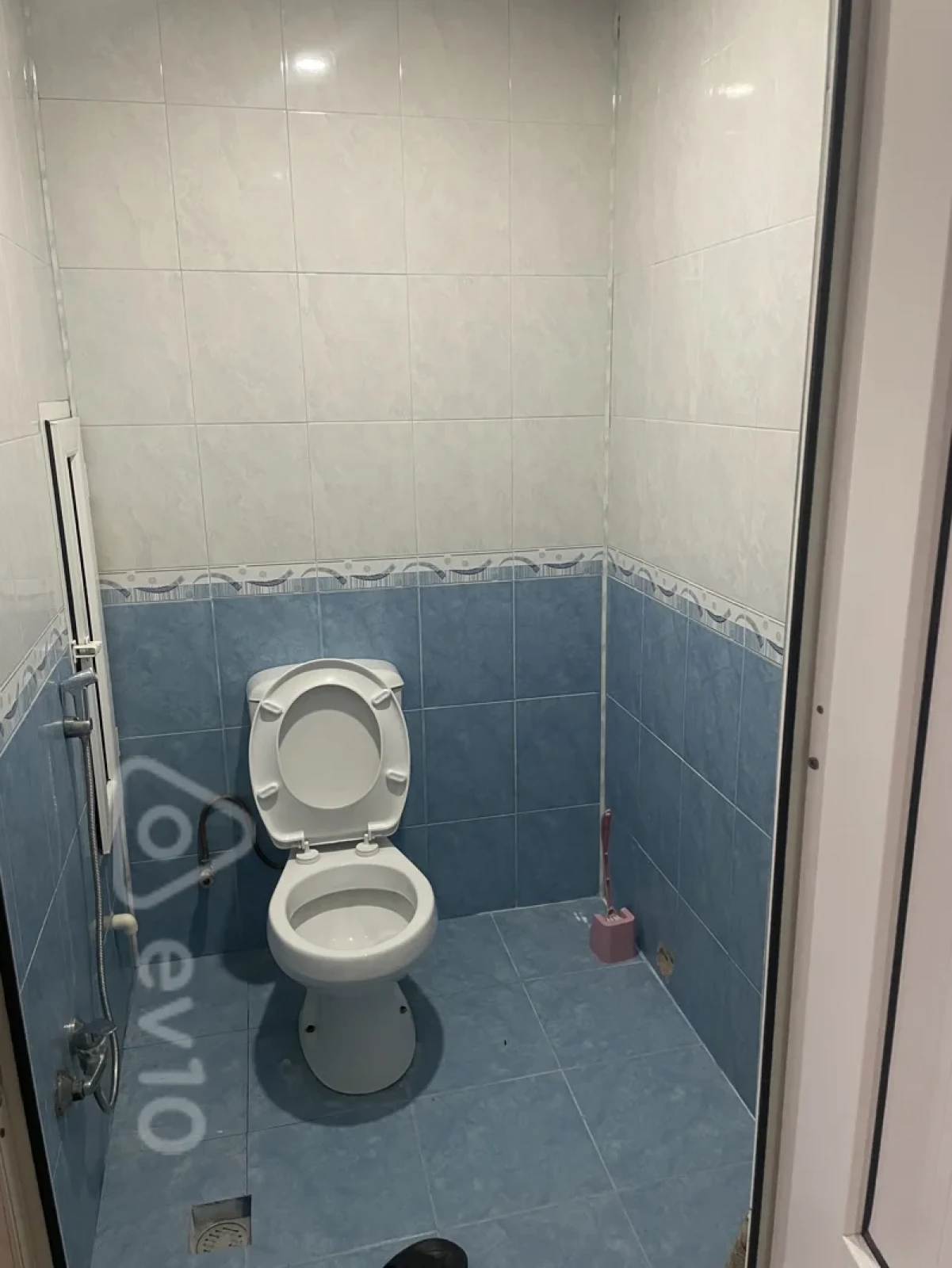 Kirayə verilir 3 otaqlı yeni tikili 130 m²