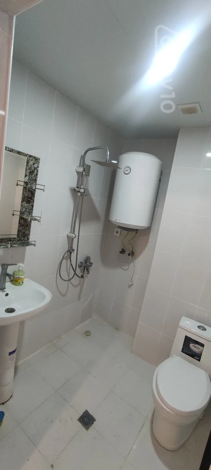 Kirayə verilir 2 otaqlı yeni tikili 35 m²