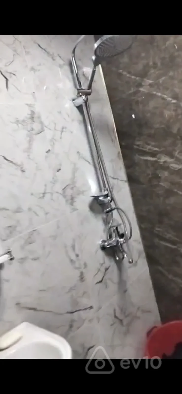 Kirayə verilir 2 otaqlı yeni tikili 60 m²