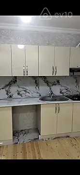 Kirayə verilir 2 otaqlı yeni tikili 60 m²