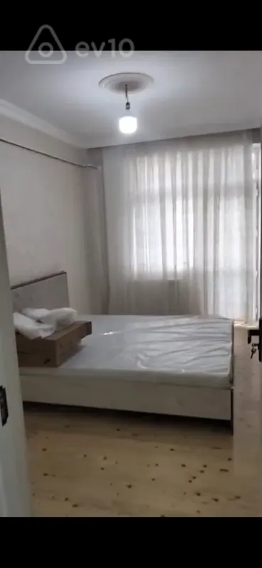 Kirayə verilir 2 otaqlı yeni tikili 60 m²