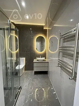 Satılır 3 otaqlı yeni tikili 80 m²