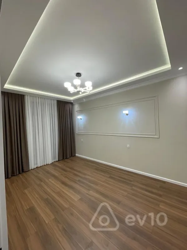 Satılır 3 otaqlı yeni tikili 80 m²