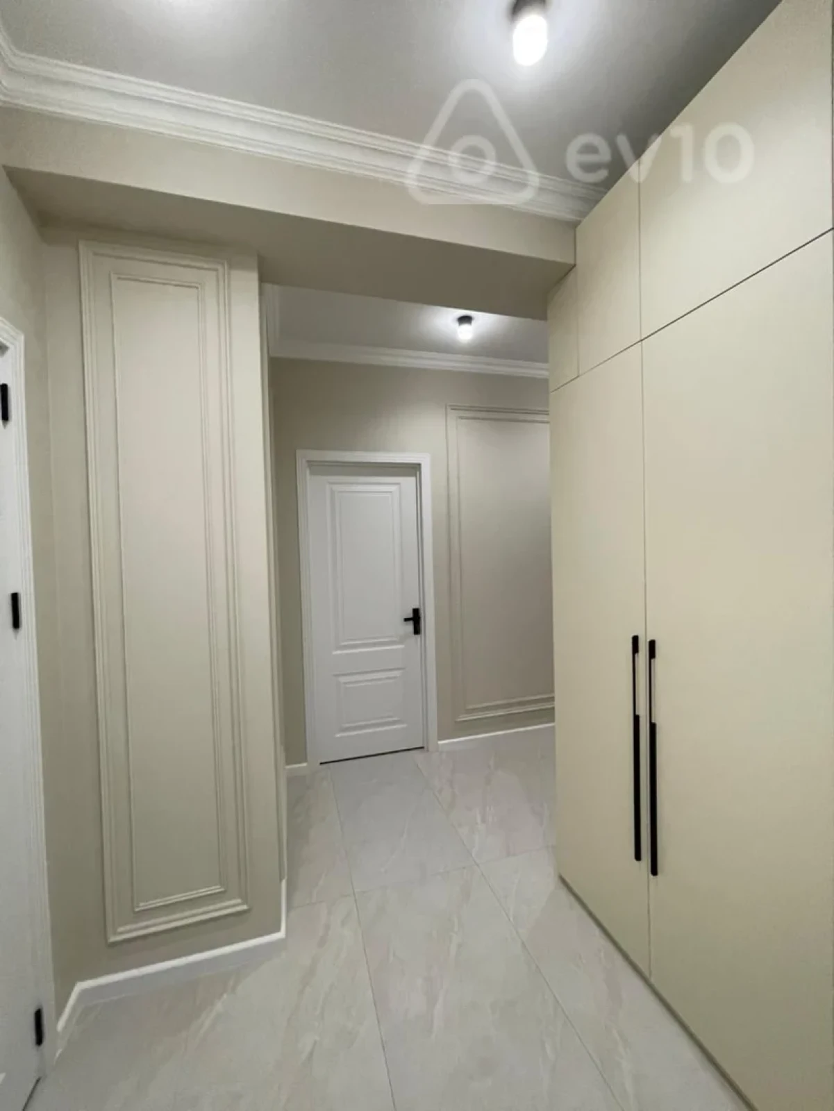 Satılır 3 otaqlı yeni tikili 80 m²