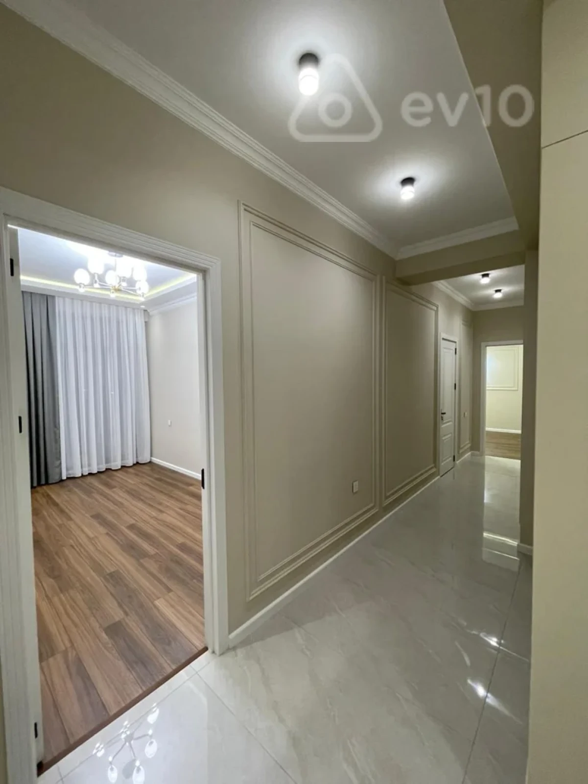 Satılır 3 otaqlı yeni tikili 80 m²