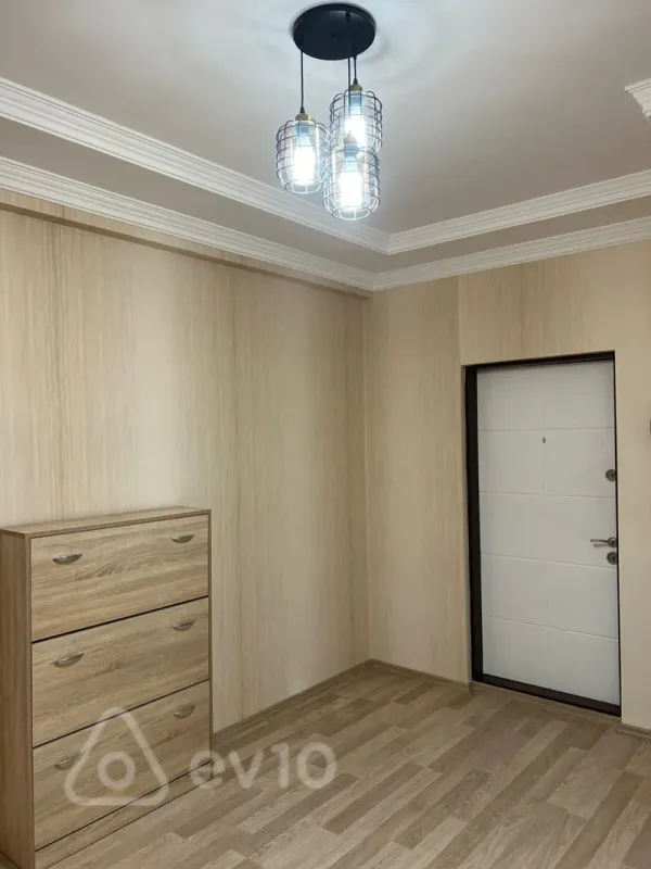 Kirayə verilir 3 otaqlı yeni tikili 100 m²