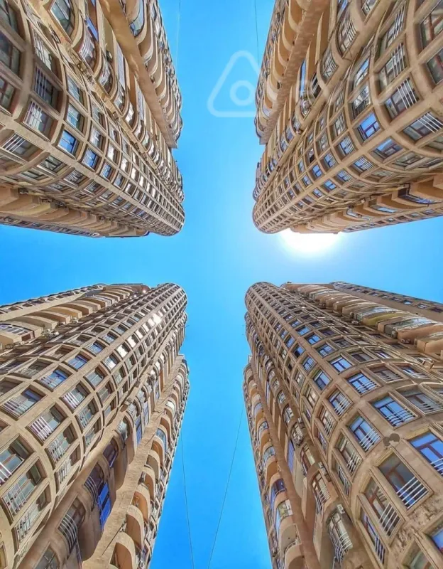 Kirayə verilir 3 otaqlı yeni tikili 170 m²