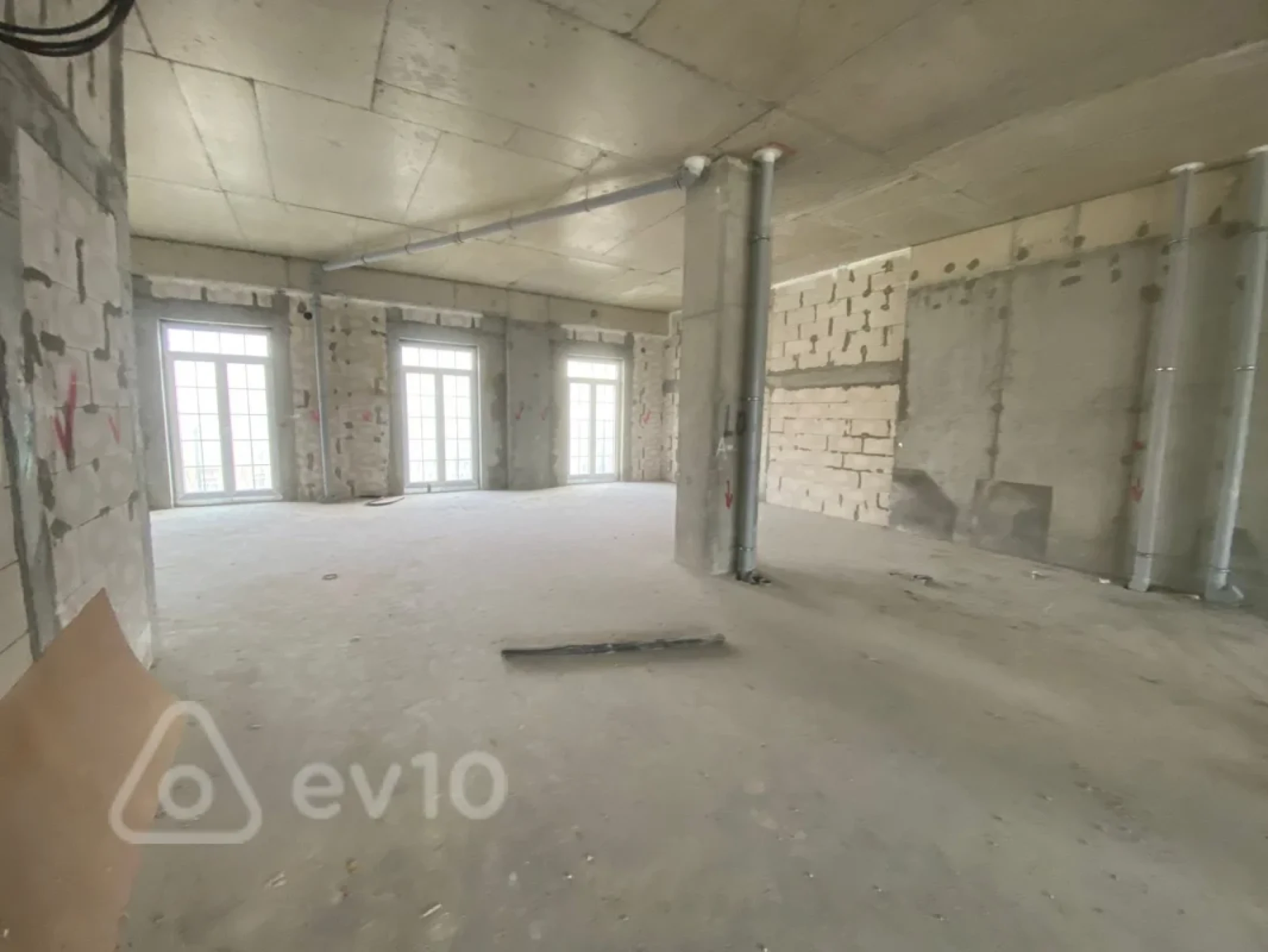 Satılır 4 otaqlı yeni tikili 184 m²