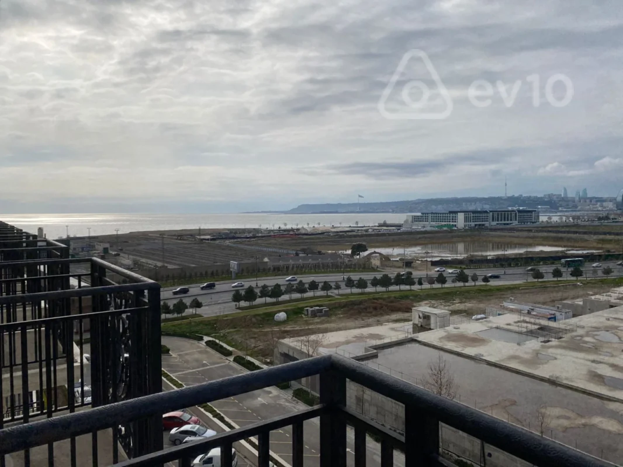 Satılır 4 otaqlı yeni tikili 184 m²