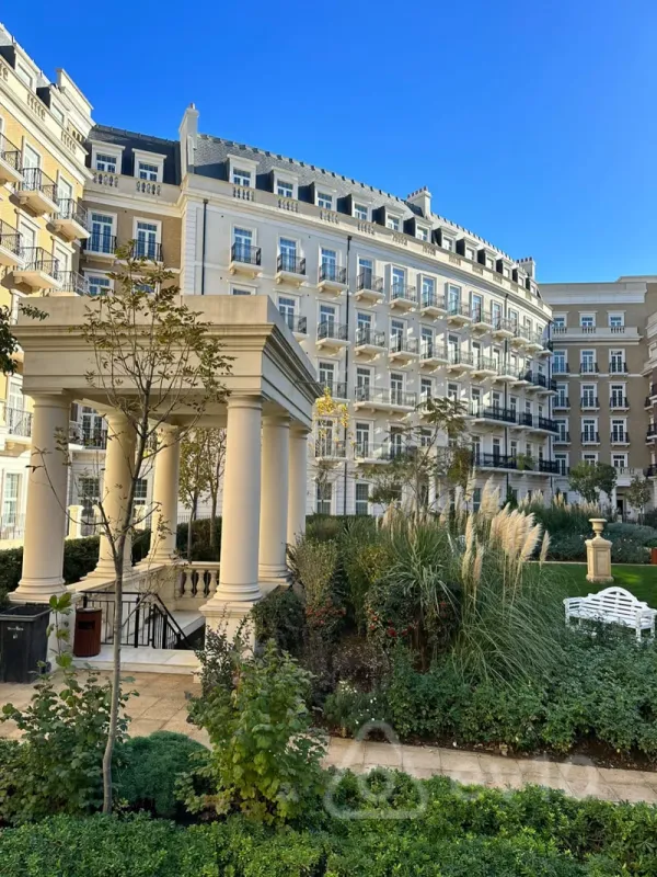 Satılır 4 otaqlı yeni tikili 184 m²