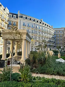 Satılır 4 otaqlı yeni tikili 184 m²