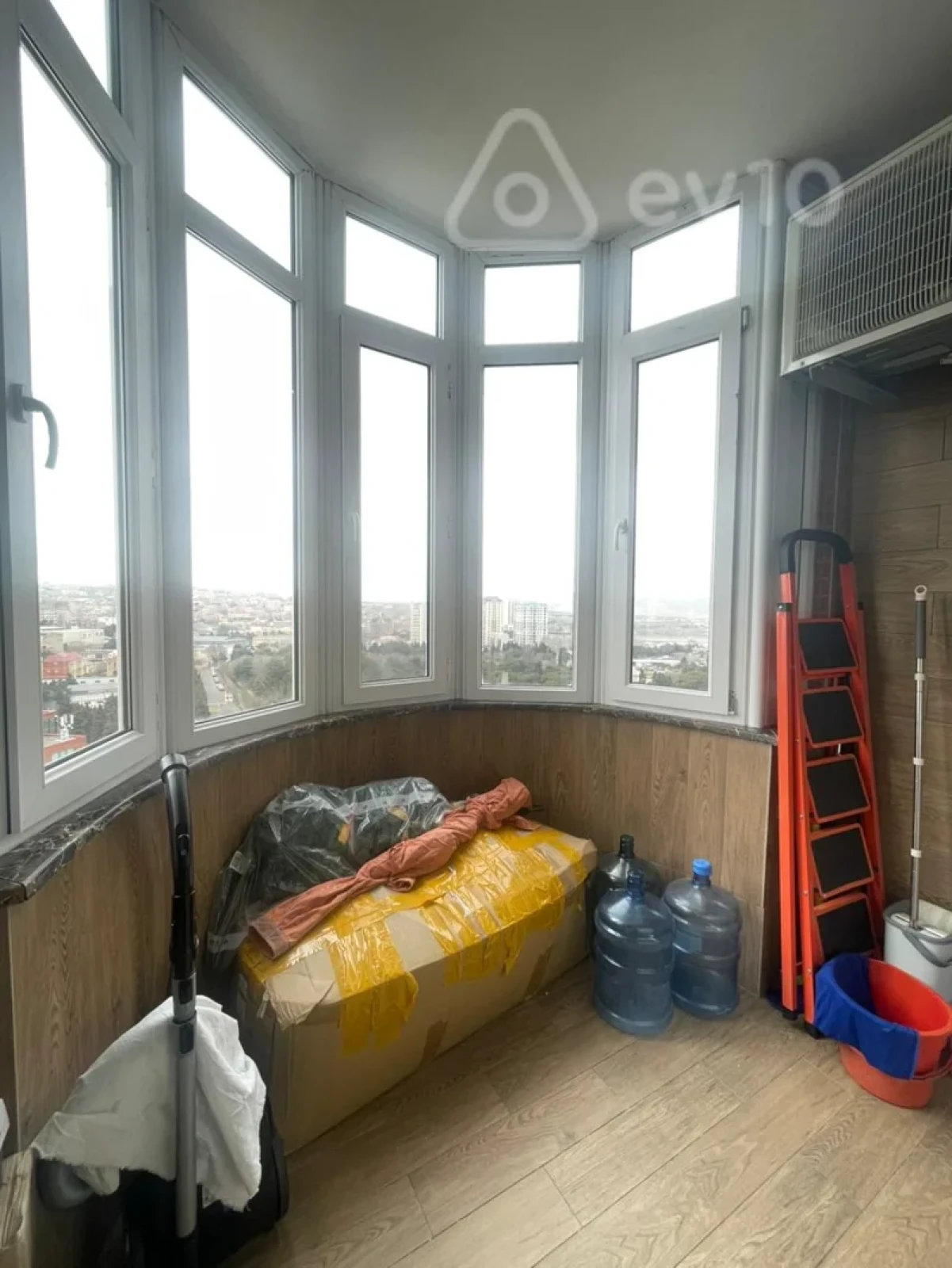 Satılır 4 otaqlı yeni tikili 170 m²
