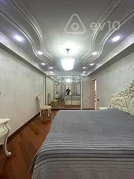 Satılır 4 otaqlı yeni tikili 170 m²