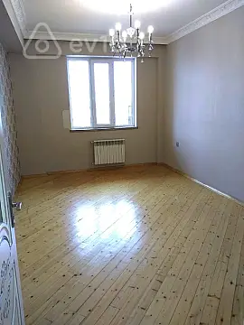 Kirayə verilir 3 otaqlı yeni tikili 100 m²