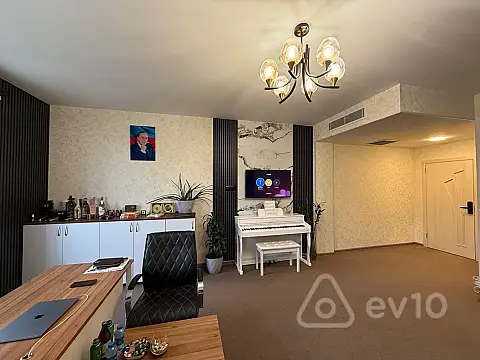 Kirayə verilir 1 otaqlı ofis 50 m²