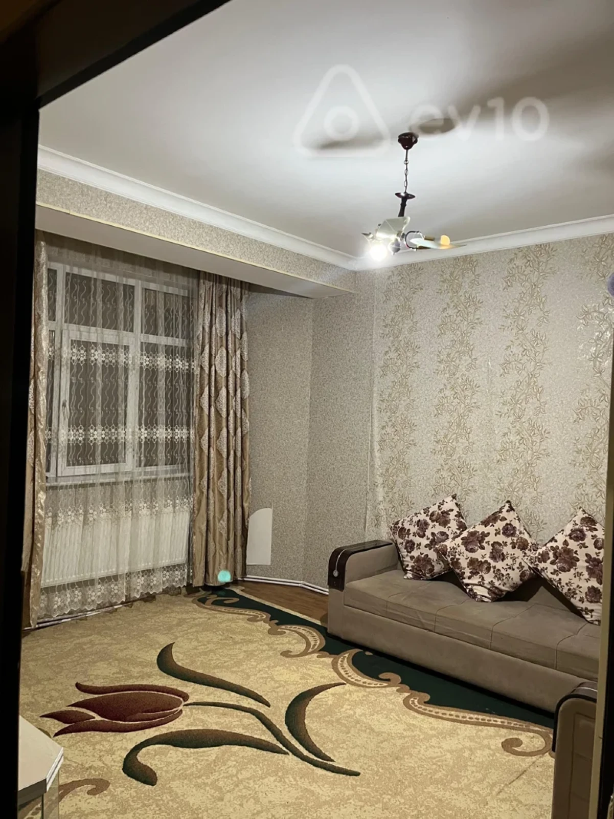 Kirayə verilir 2 otaqlı yeni tikili 60 m²