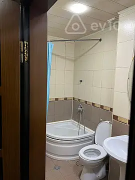 Kirayə verilir 2 otaqlı yeni tikili 60 m²