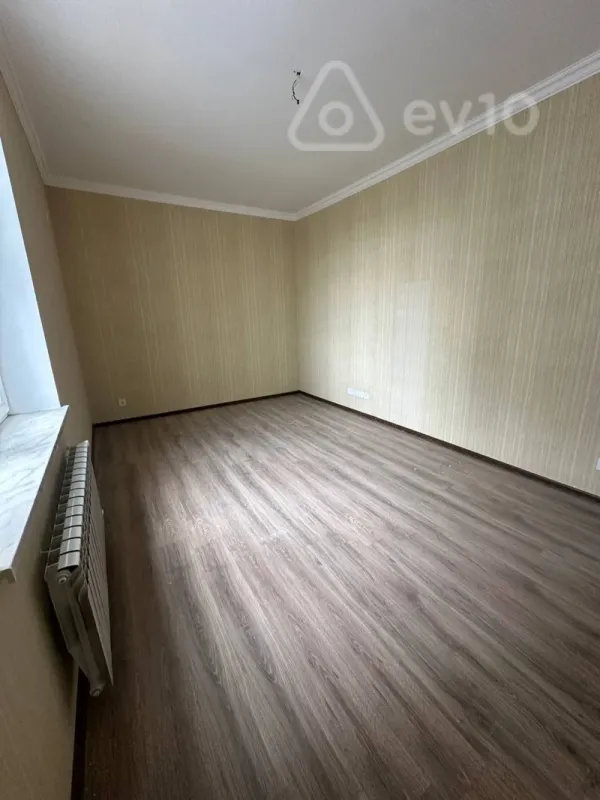 Satılır 3 otaqlı yeni tikili 77 m²