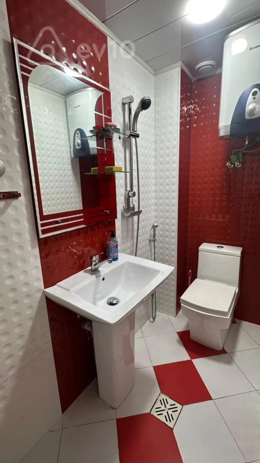 Kirayə verilir mənzil 40 m²