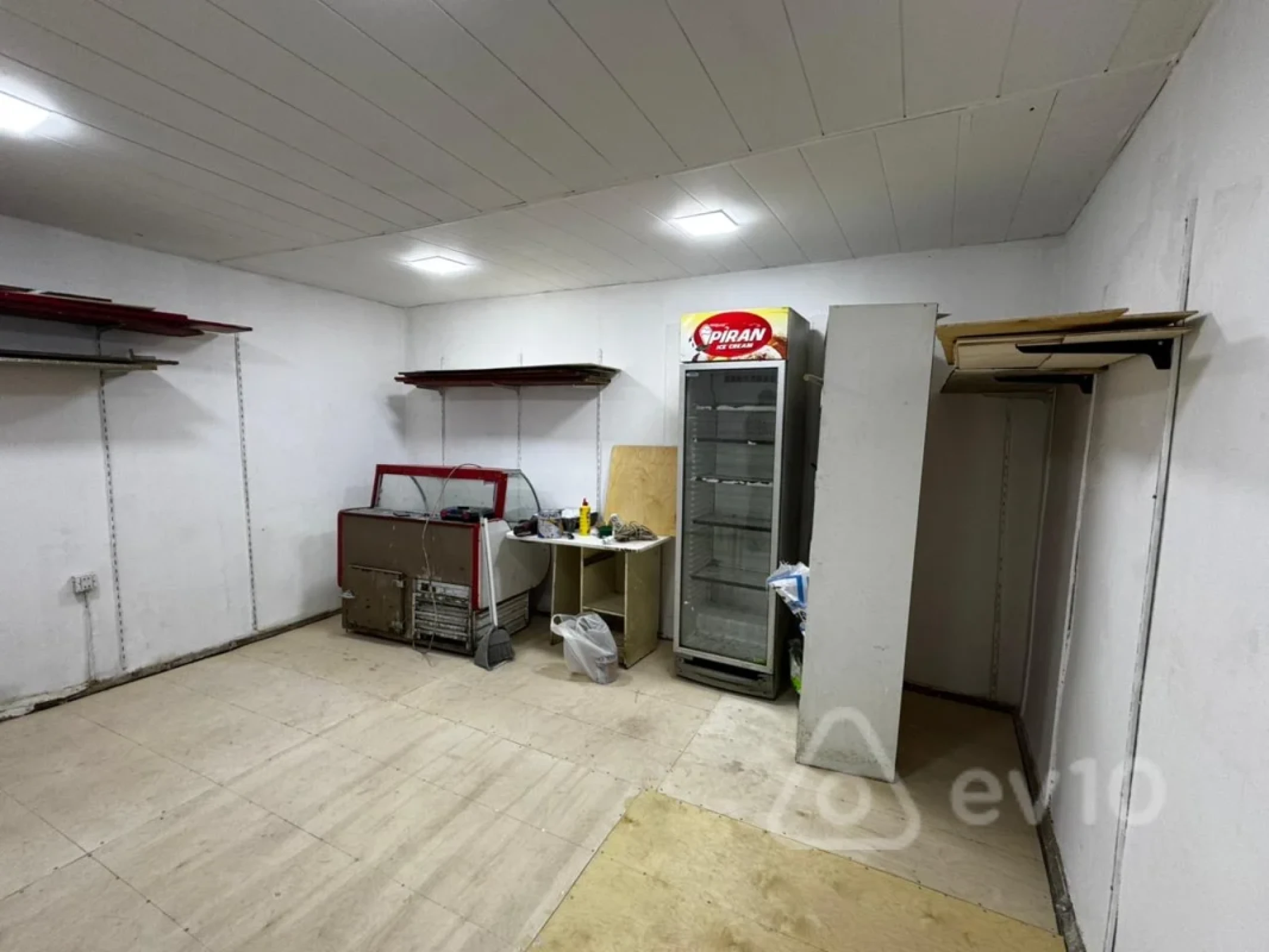 Kirayə verilir mənzil 60 m²