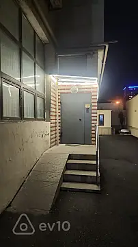 Kirayə verilir 2 otaqlı yeni tikili 60 m²