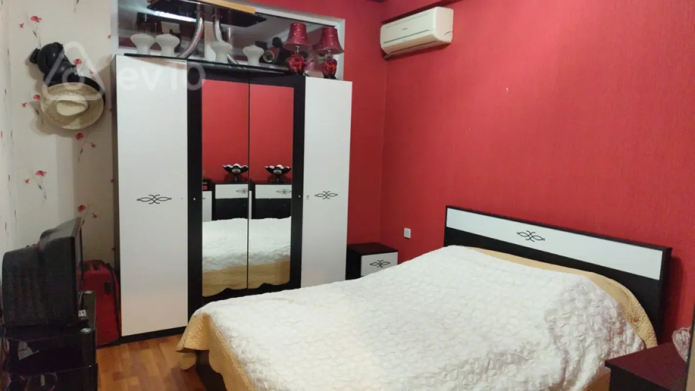 Kirayə verilir 2 otaqlı yeni tikili 60 m²